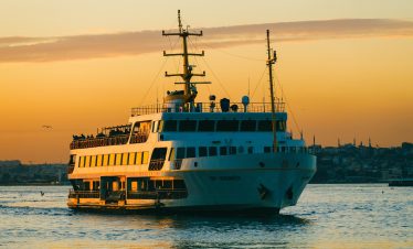Bosphorus Cruise With Two Continents